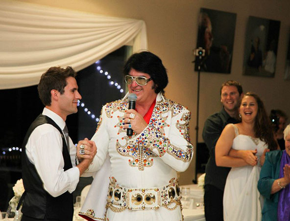 Elvis Tribute Show Sydney - Elvis Singer - Tribute Band