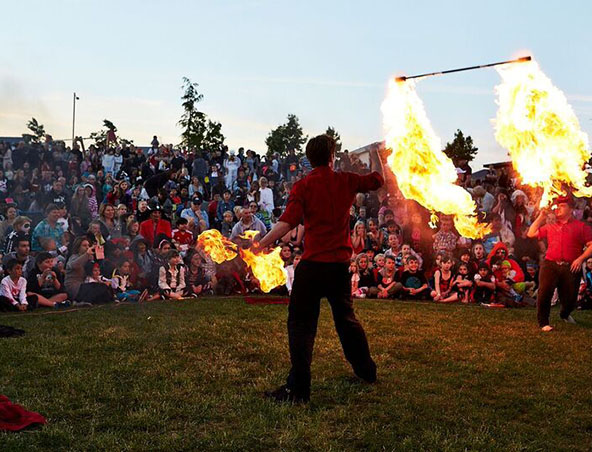 Sydney Fire Performers - Fire Twirlers - Sydney Performers - Roving Entertainment